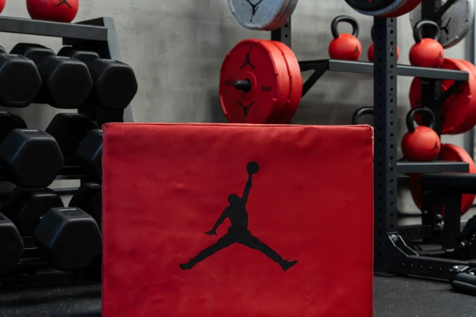 Стоит ли ждать силовое оборудование Jordan Strength для домашних тренировок